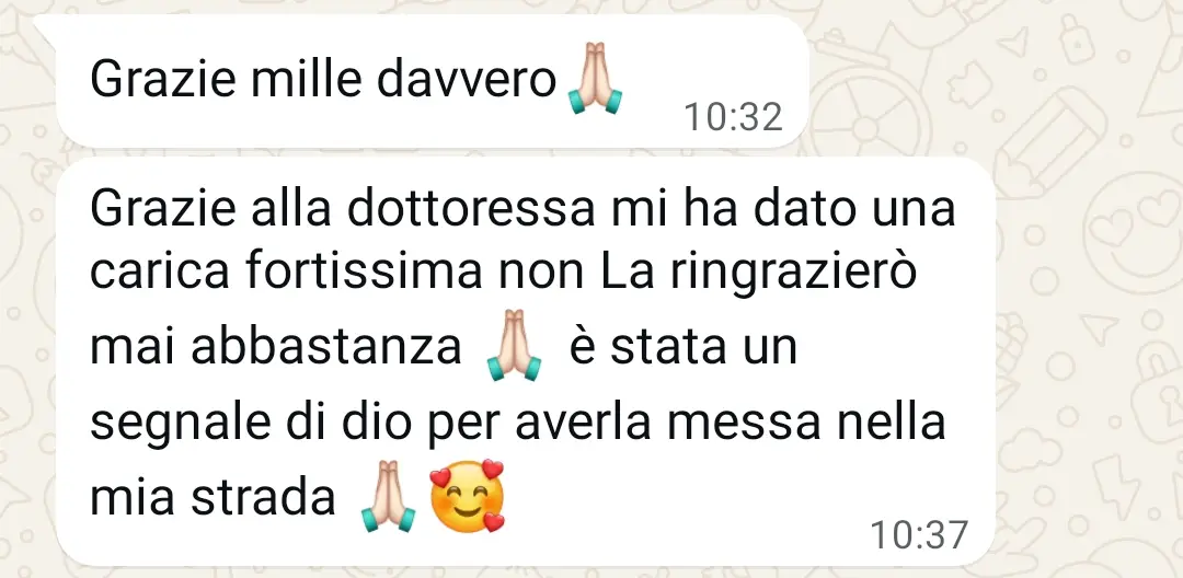 Testimonianza di una donna che racconta come la Dott.ssa Simona Prosperi le abbia trasmesso una carica interiore fortissima, definendo il loro incontro come un vero segno del destino e motivo di profonda gratitudine.
